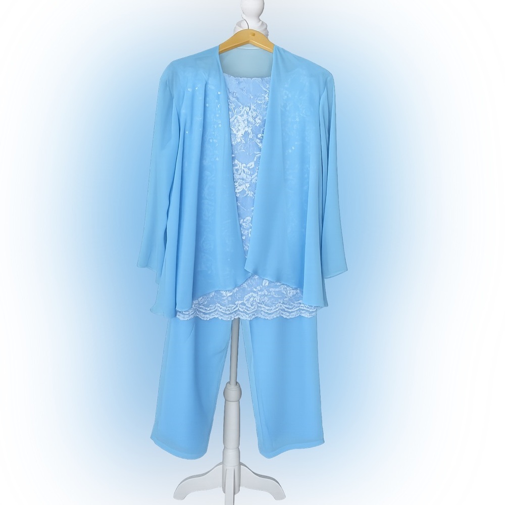 Elegant  3 Piece Baby Blue Lace & Chiffon Set | Fully Lined | Wedding/Evening